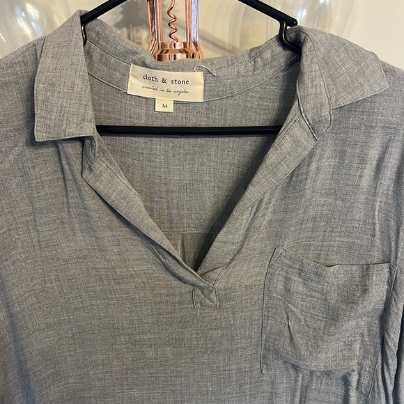 Cloth & Stone Blouse - Picture 4 of 5